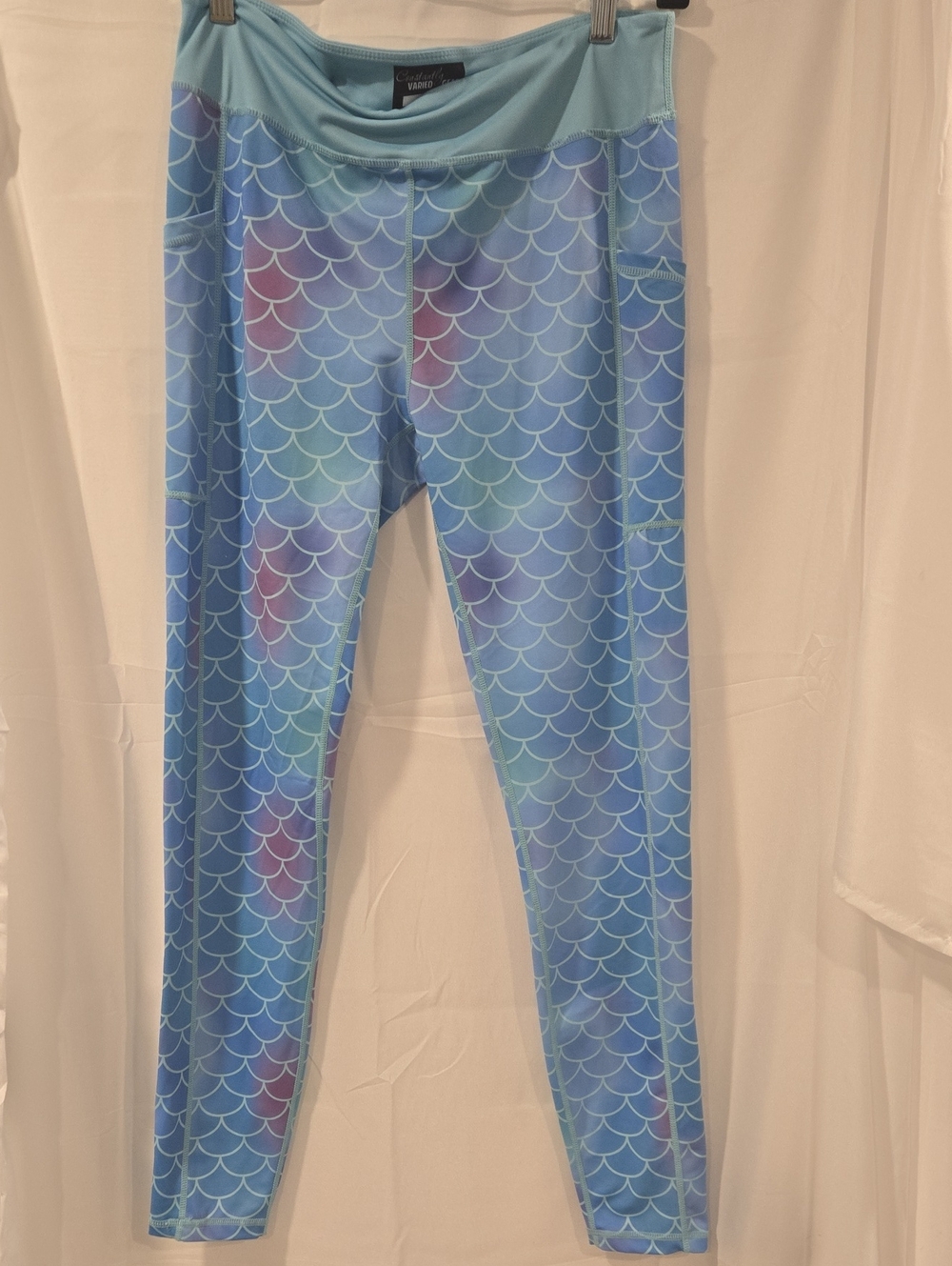 Constantly Varied Gear Mermaid Scale Compression Leggings with Pockets